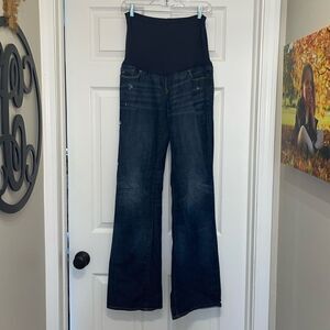 ✨Gap Maternity Sexy Slightly Distressed Dark Wash Boot Cut